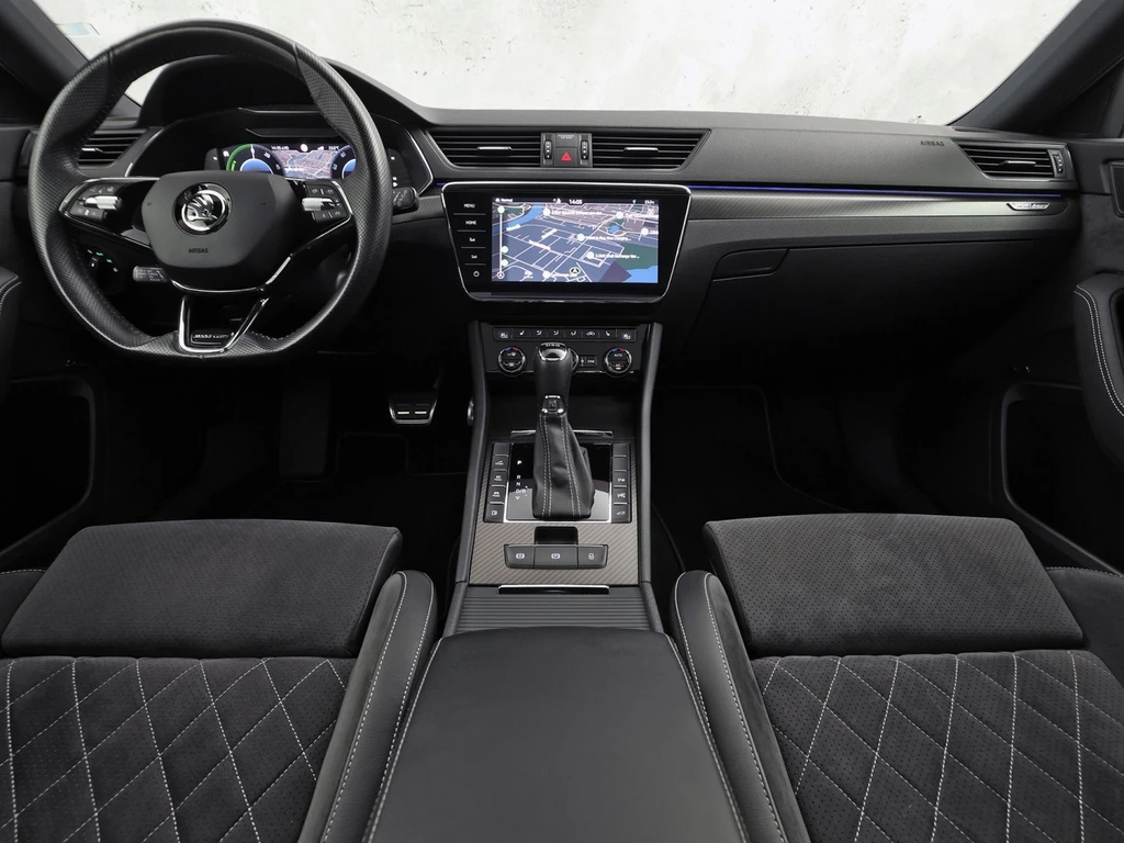 Škoda Superb – foto 9