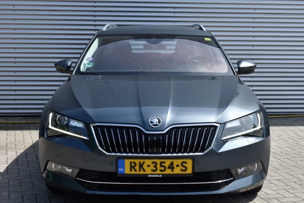 Škoda Superb – foto 6