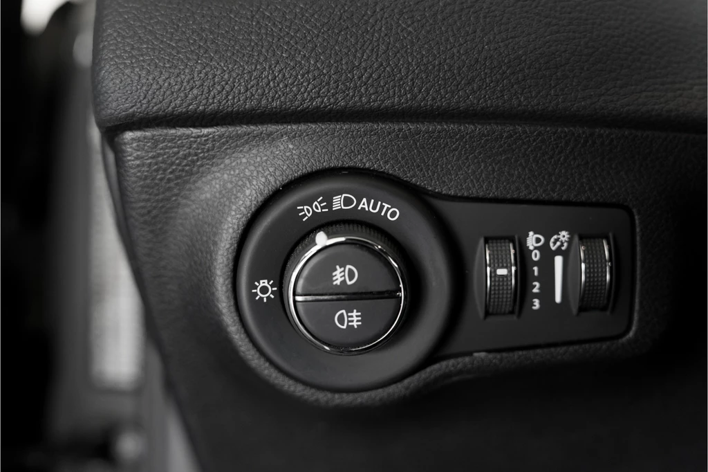 Jeep Compass – foto 32