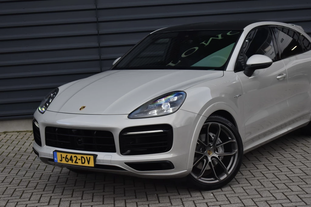 Porsche Cayenne – foto 2