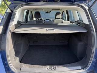 Ford Kuga – thumbnail 28