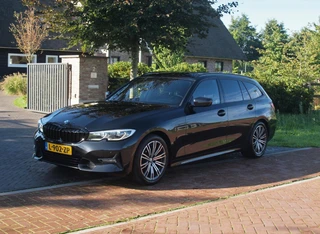 BMW 3 Serie – thumbnail 1