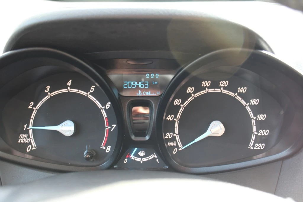 Ford Tourneo Courier – foto 31
