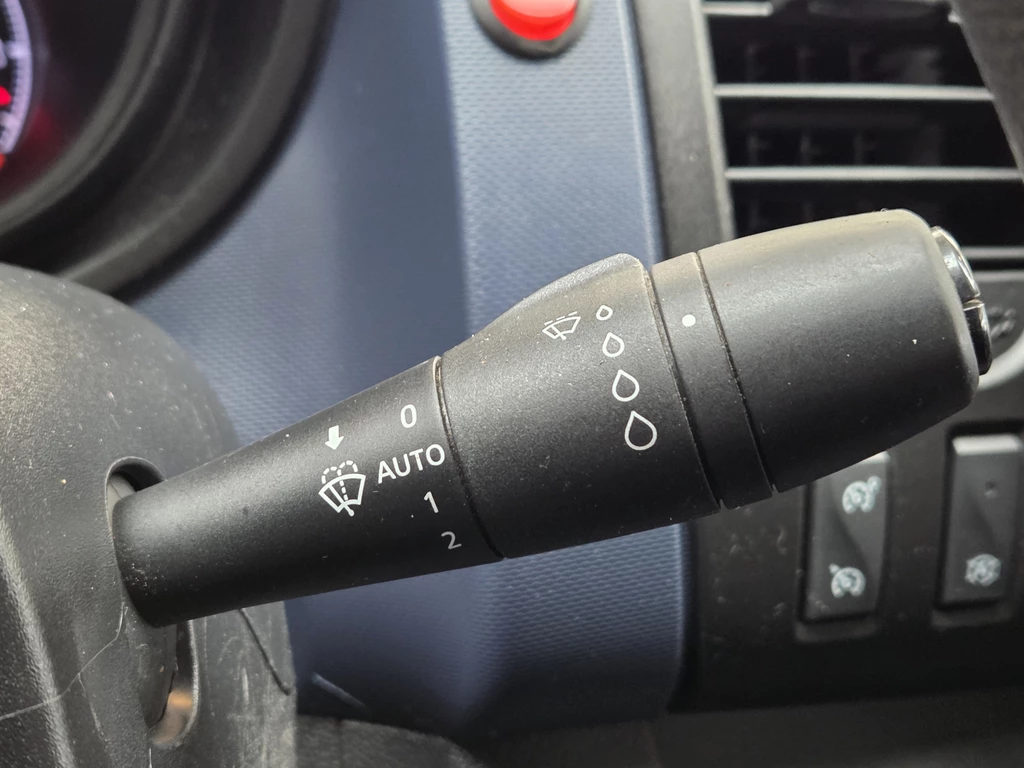 Opel Vivaro – foto 25