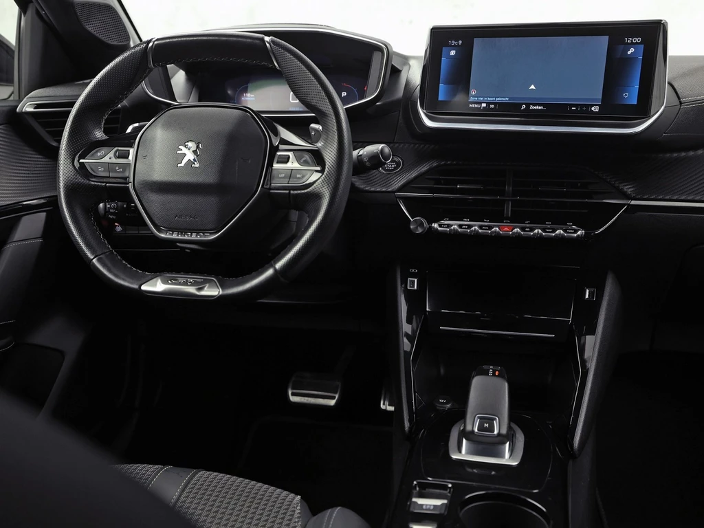 Peugeot 208 – foto 8