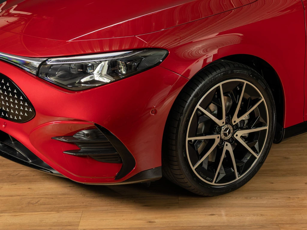 Mercedes-Benz CLA – foto 7