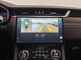 Jaguar F-PACE – thumbnail 27