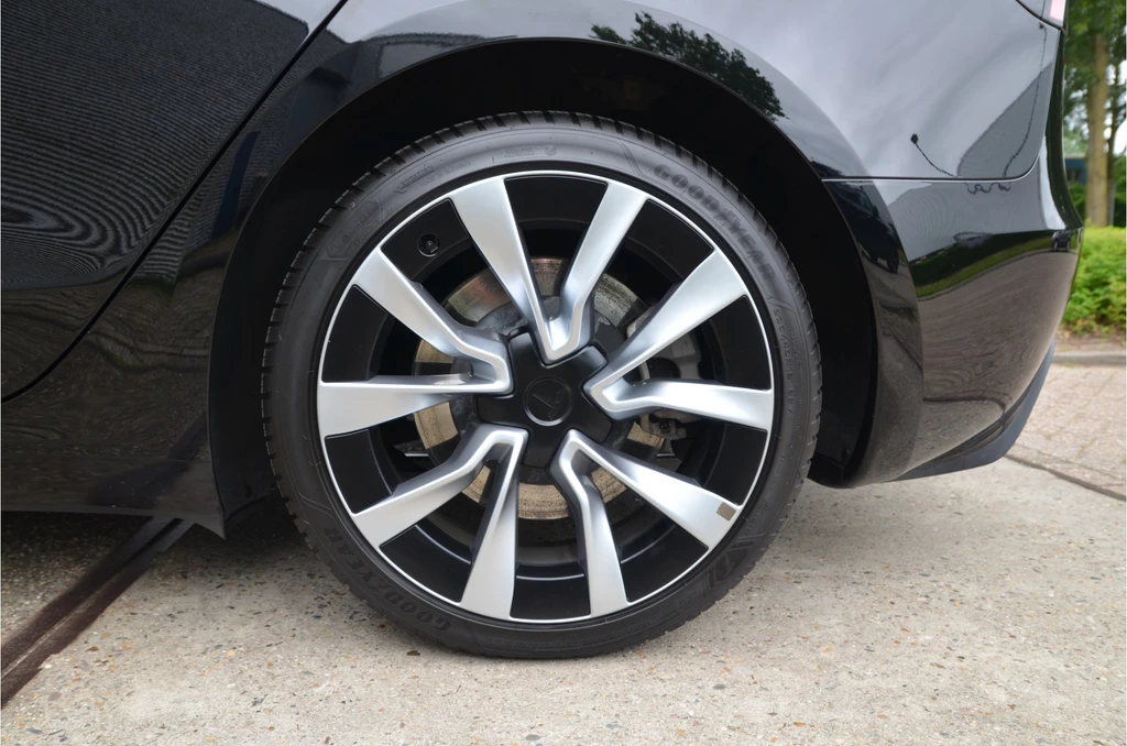 Tesla Model 3 – foto 36