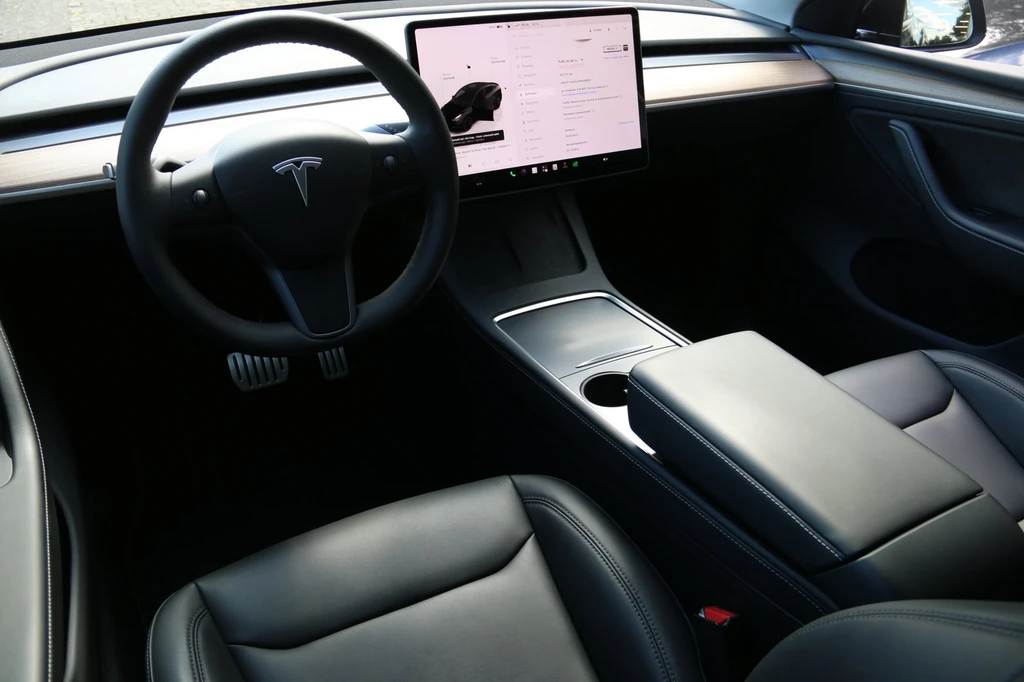 Tesla Model Y – foto 9