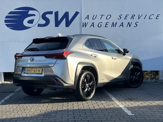 Lexus UX – thumbnail 4