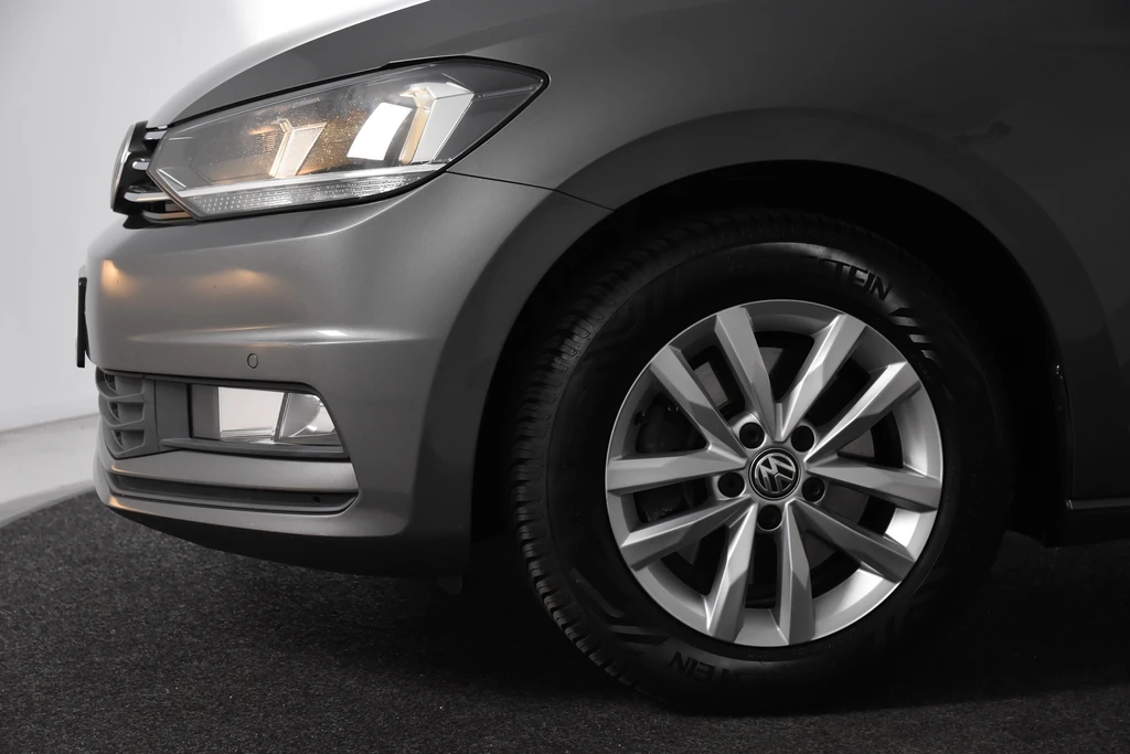 Volkswagen Touran – foto 28