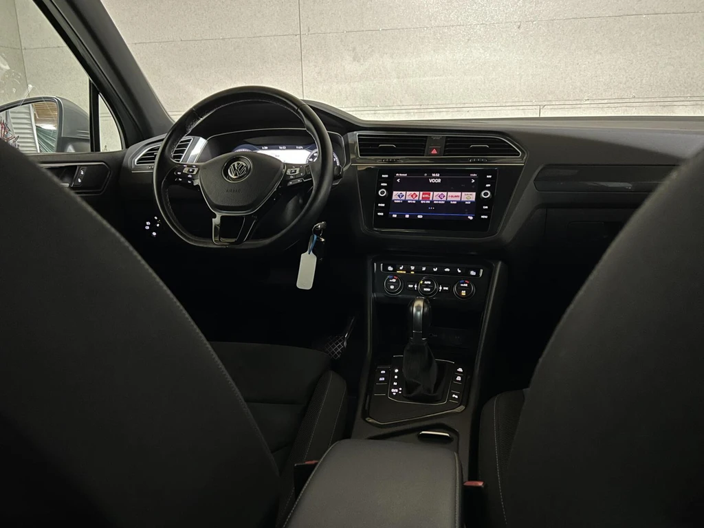 Volkswagen Tiguan – foto 32