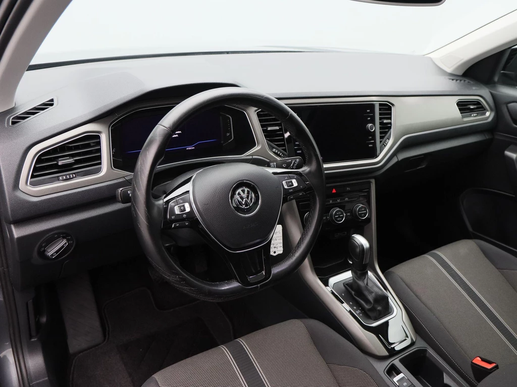 Volkswagen T-Roc – foto 9