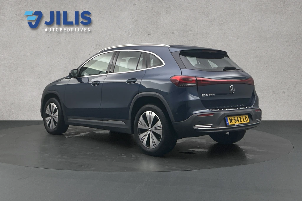 Mercedes-Benz EQA – foto 4