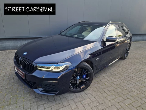 BMW 5-serie Touring 530e BMW garantie t/m 2028!