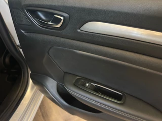 Renault Mégane Estate – thumbnail 35