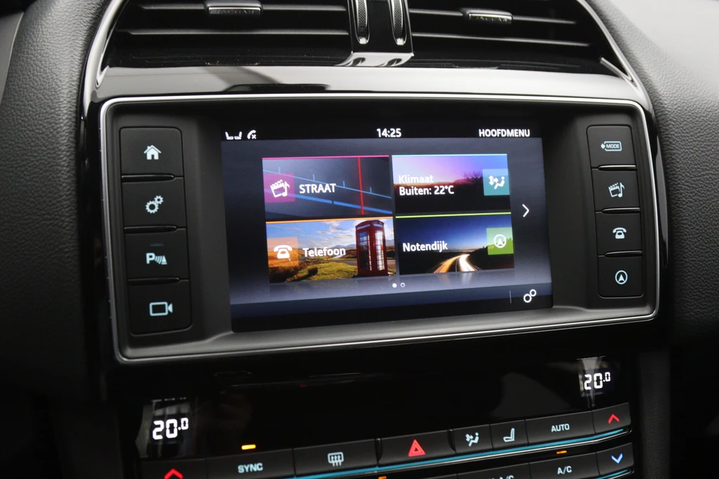 Jaguar F-PACE – foto 28