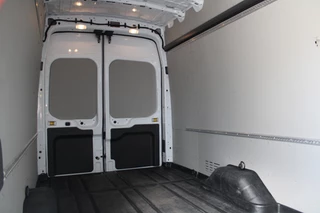 Ford Transit – thumbnail 11