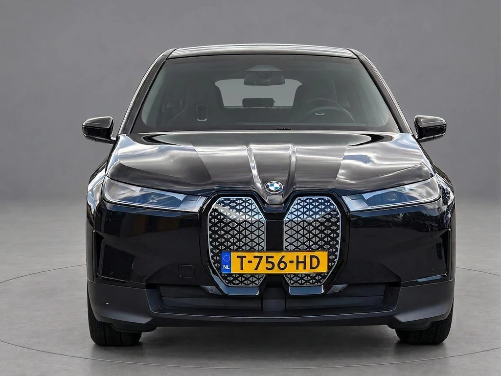 BMW iX – foto 7
