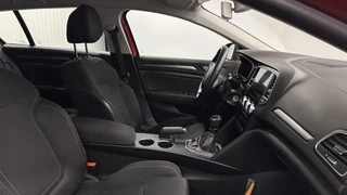 Renault Mégane Estate – thumbnail 9
