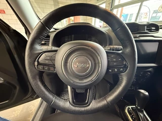 Jeep Renegade – thumbnail 16