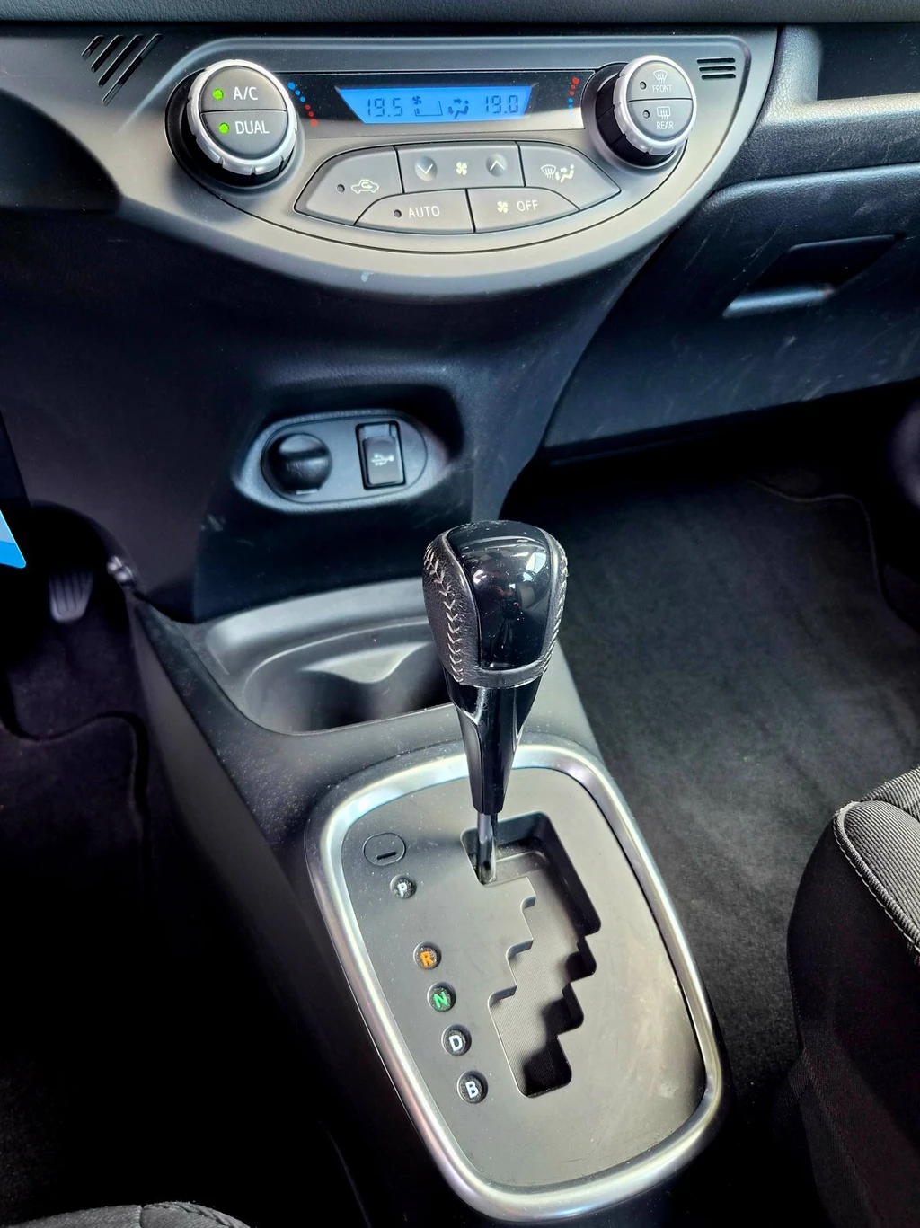 Toyota Yaris – foto 25
