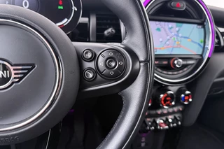 MINI Cooper Cabrio – thumbnail 22