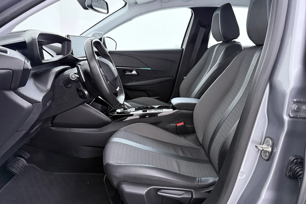 Peugeot 208 – foto 14