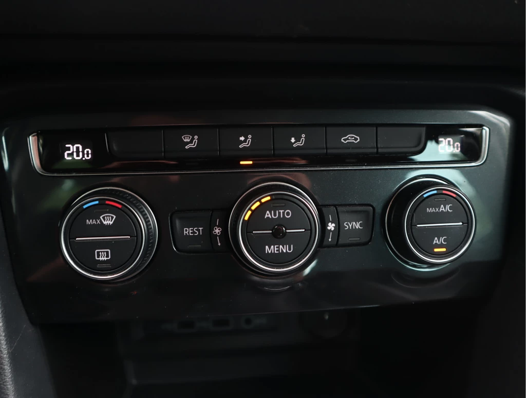 Volkswagen Tiguan – foto 14