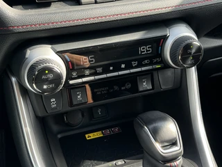 Toyota RAV4 – thumbnail 25