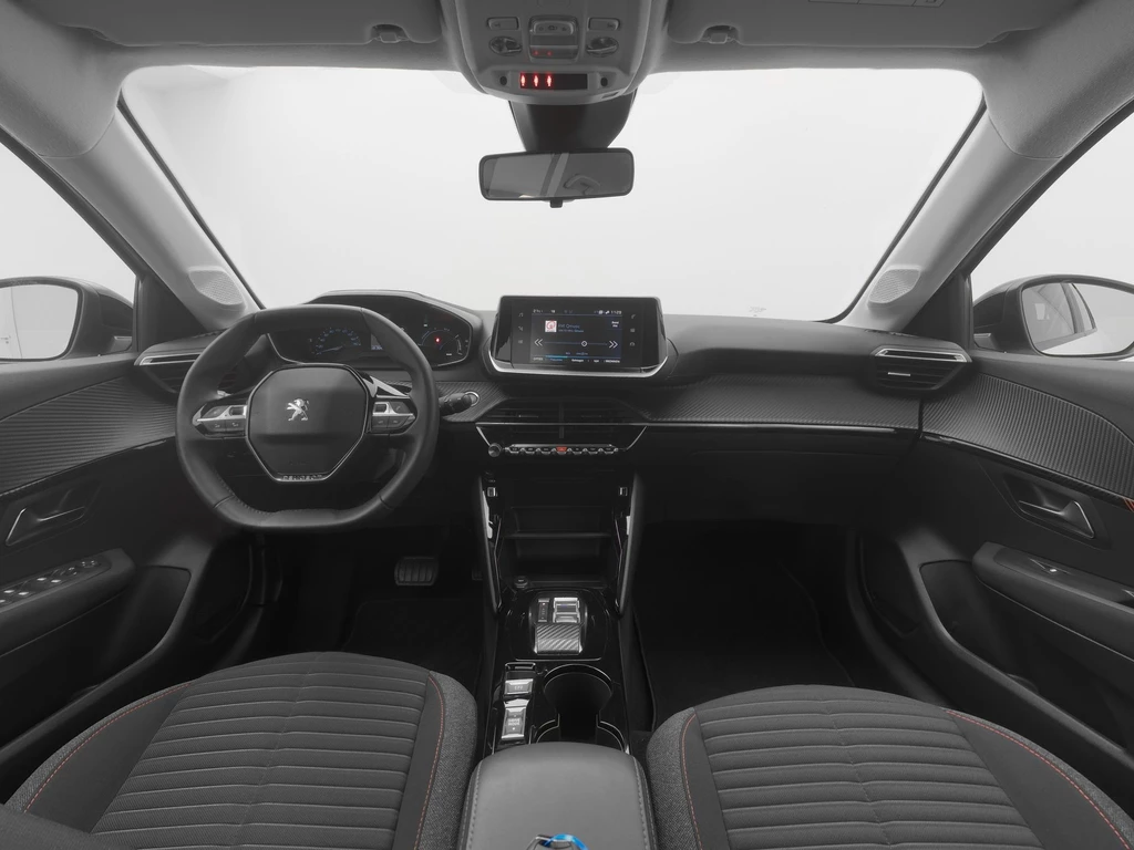 Peugeot e-208 – foto 21