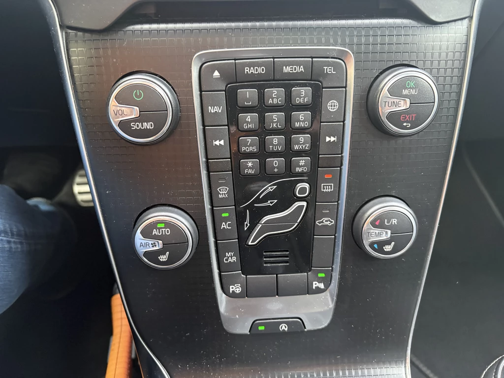 Volvo V40 – foto 17