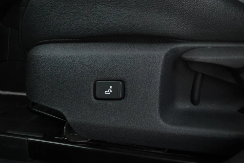 Toyota Corolla Touring Sports – foto 18
