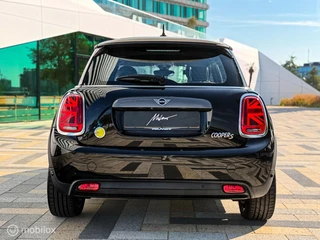 MINI Electric – thumbnail 4