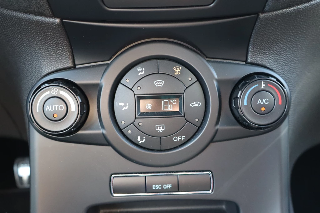 Ford Fiesta – foto 18