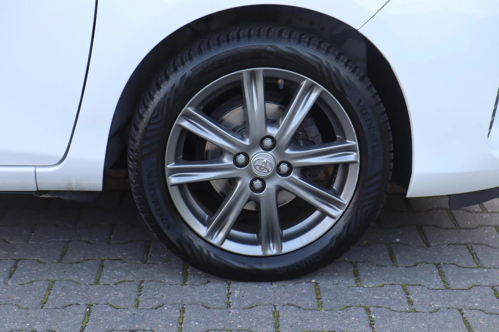 Toyota Yaris – foto 52