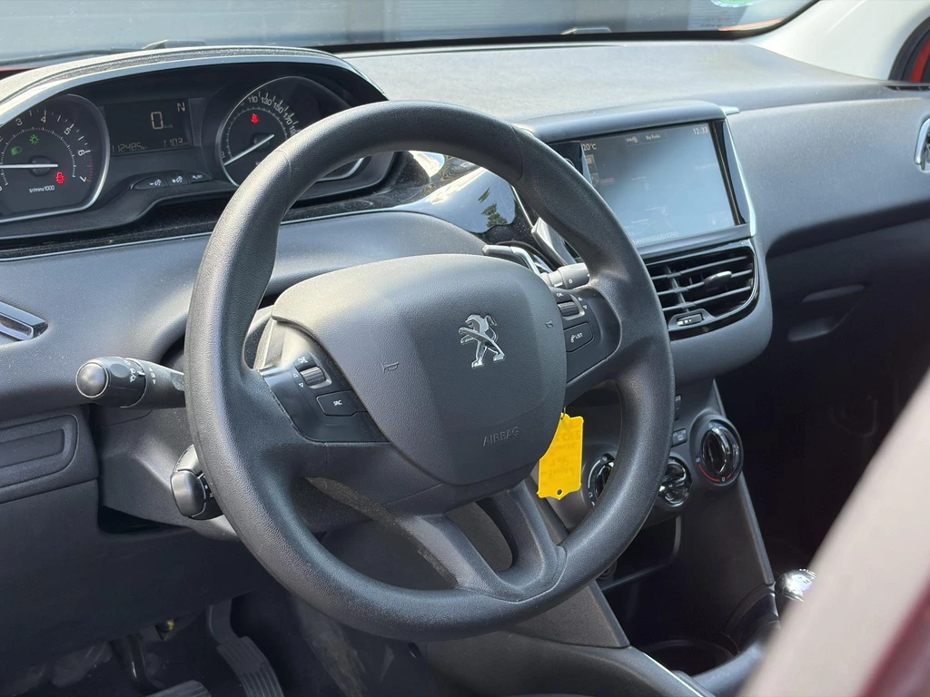 Peugeot 208 – foto 7