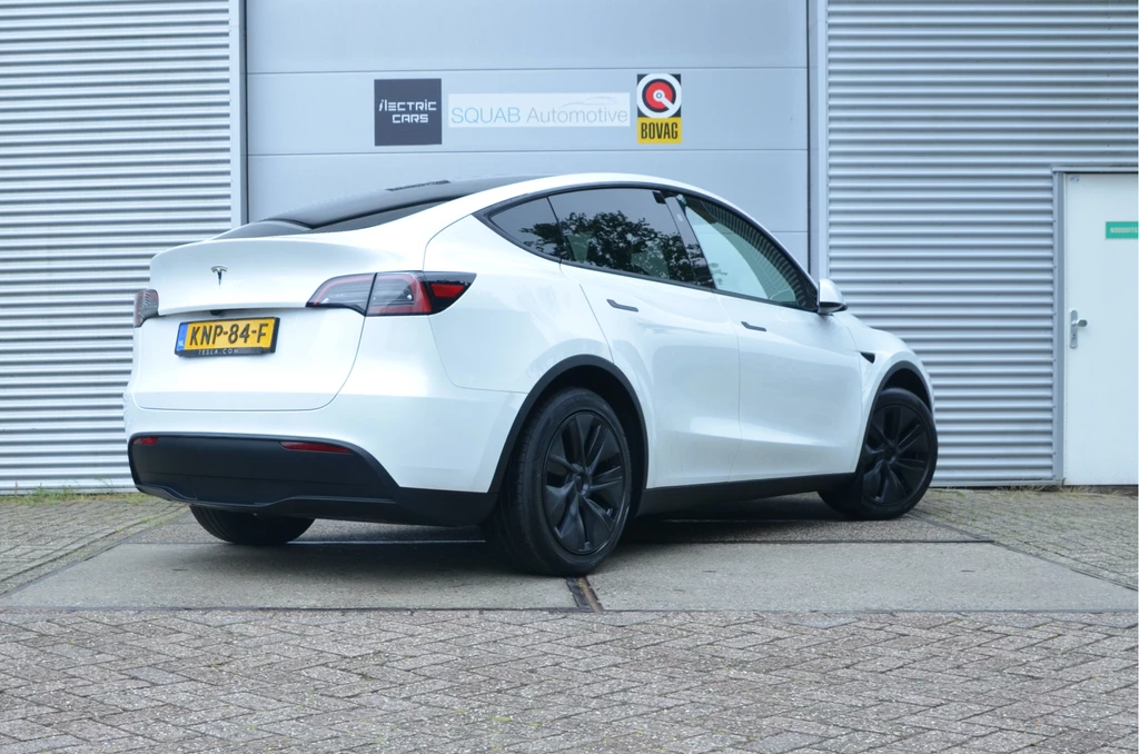 Tesla Model Y – foto 3