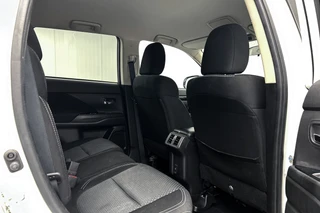 Mitsubishi Outlander – thumbnail 18