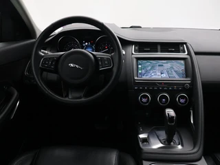Jaguar E-PACE – thumbnail 8
