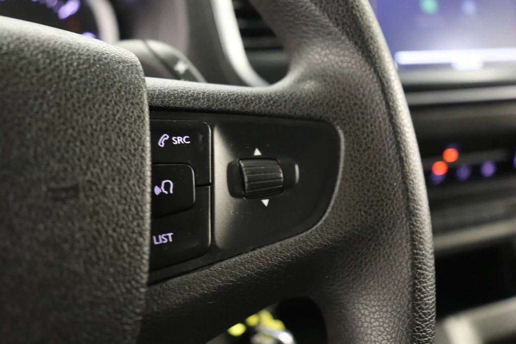 Opel Vivaro – foto 21