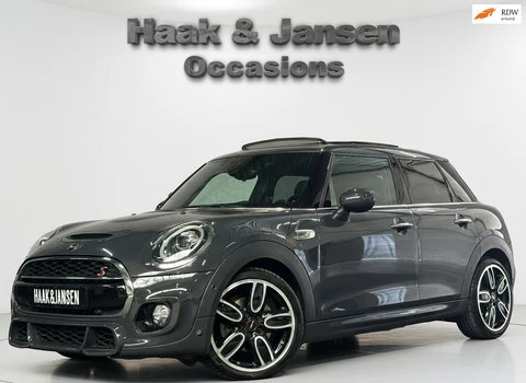 Mini Mini 2.0 Cooper S JCW 192PK Pano Automaat Leder Led
