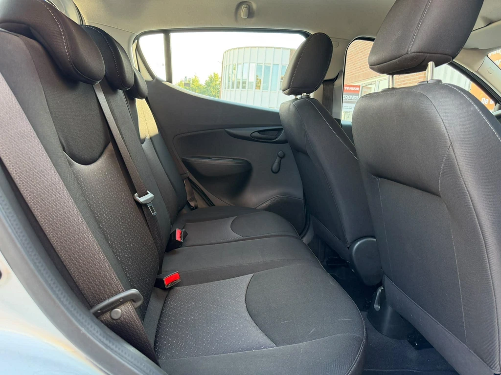 Opel KARL – foto 22