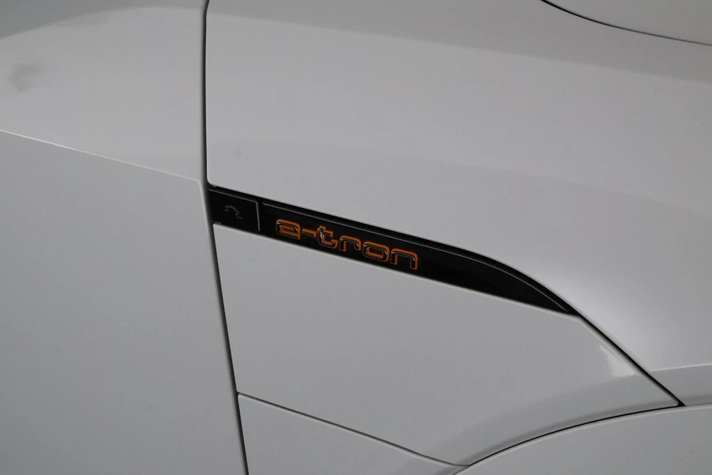 Audi e-tron – foto 33
