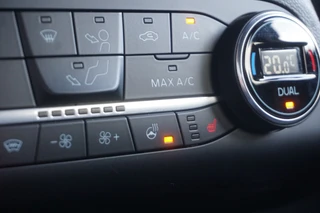 Ford Kuga – thumbnail 12