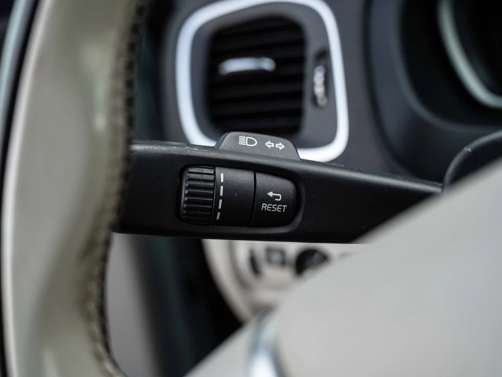 Volvo V40 – foto 28