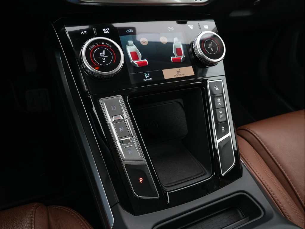 Jaguar I-PACE – foto 12