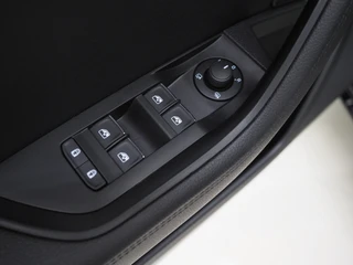 Škoda Superb – thumbnail 19