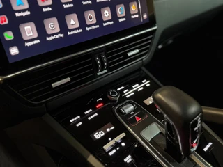 Porsche Cayenne – thumbnail 34