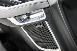 Jaguar E-PACE – thumbnail 32